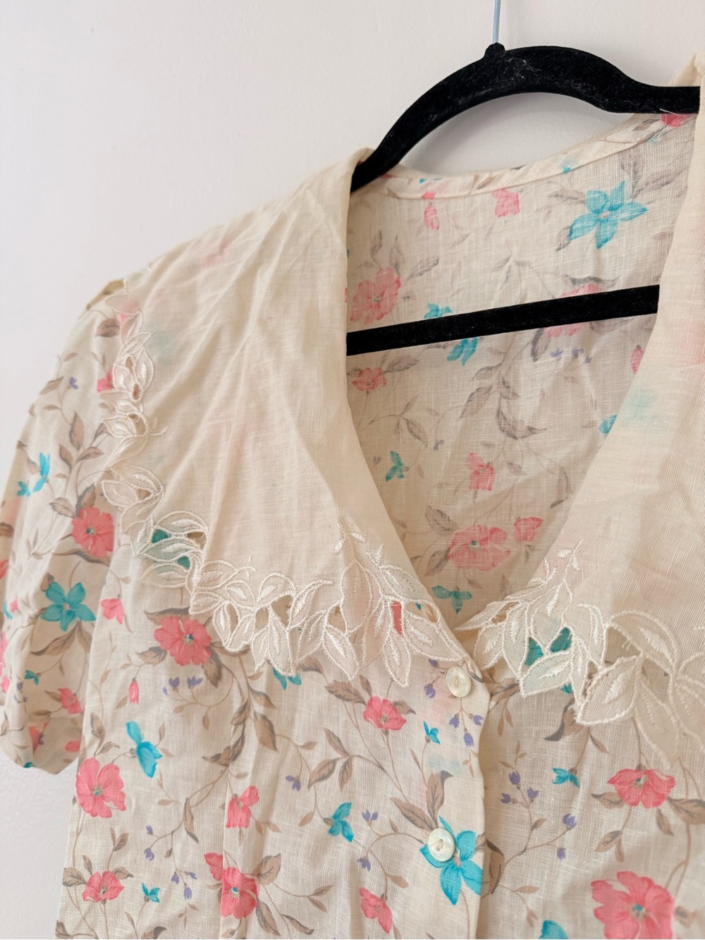 Vintage Floral Short Sleeve Button Blouse w/ Lacy Sailor Collar Doncaster II -MD - Picture 2 of 15